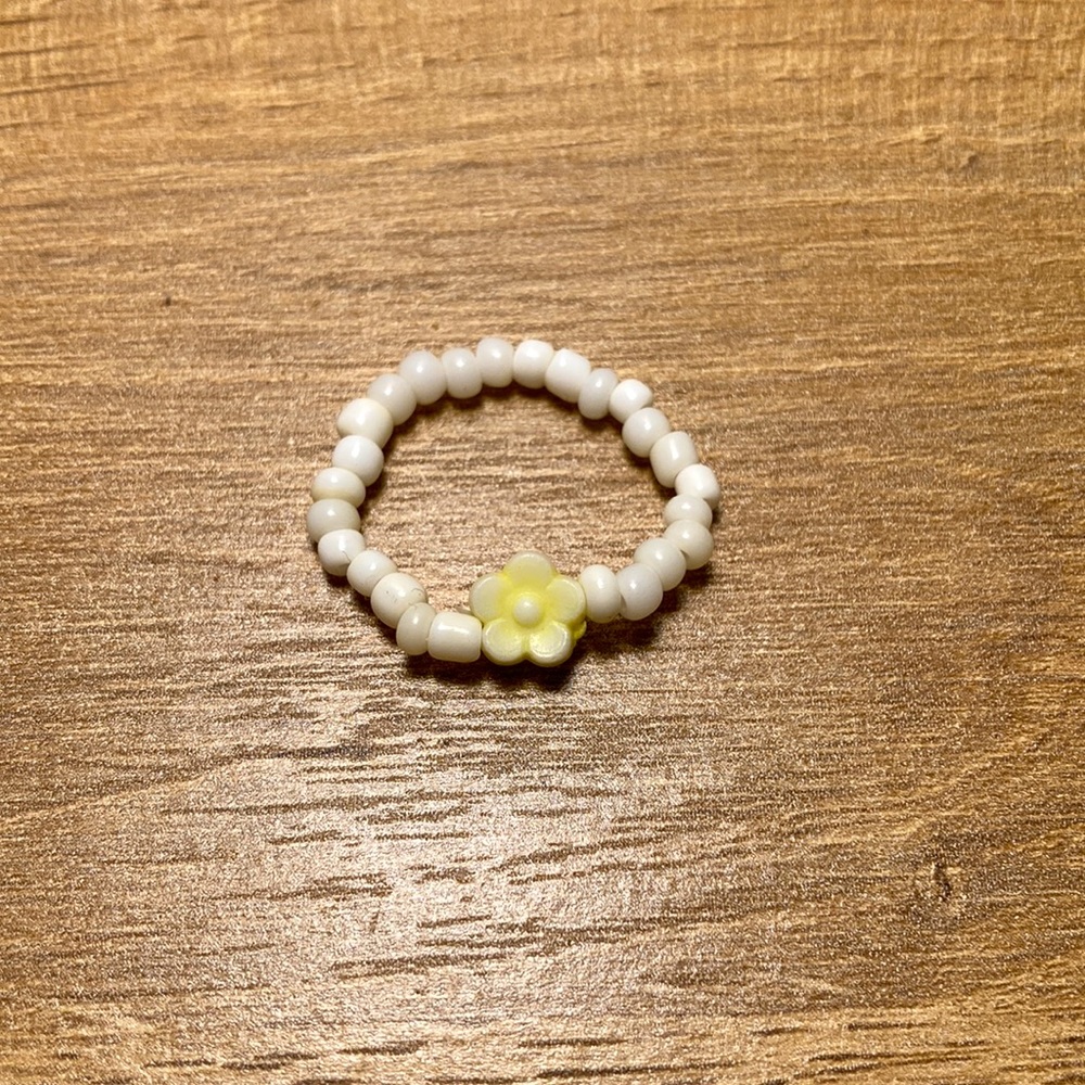 Beaded Rings Set - Picture 3 of 3